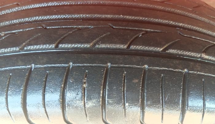 2015 Maruti Celerio VXI AMT, Petrol, Automatic, 46,658 km, Left Front Tyre Tread