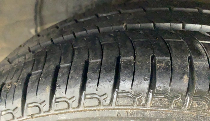 2011 Hyundai i20 ASTA 1.2, Petrol, Manual, 63,293 km, Left Rear Tyre Tread