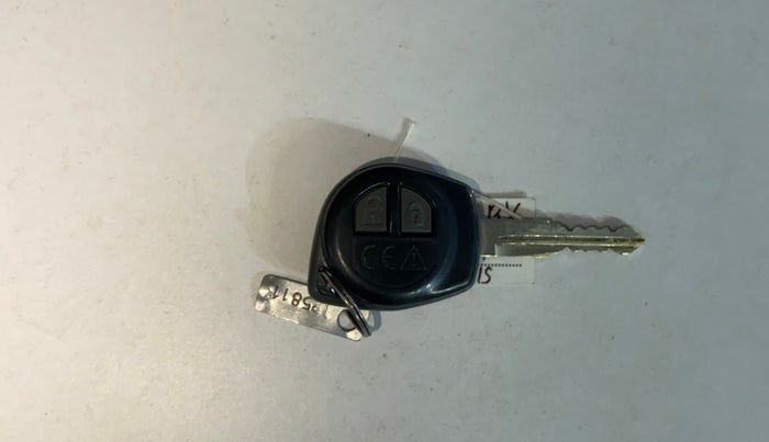 2019 Maruti IGNIS DELTA 1.2, Petrol, Manual, 53,769 km, Key Close Up