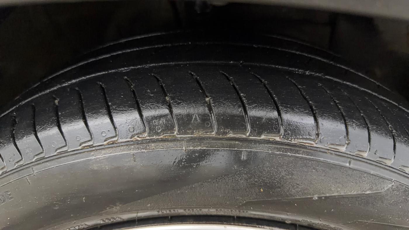 2023 Hyundai EXTER SX 1.2 CNG MT, CNG, Manual, 71,250 km, Right Front Tyre Tread