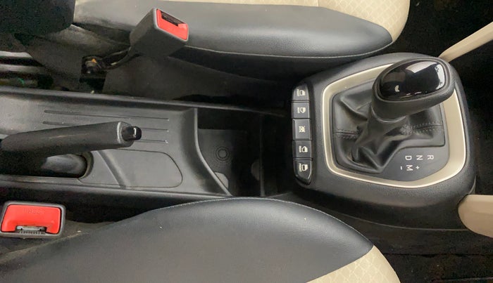 2021 Hyundai NEW SANTRO SPORTZ AMT, Petrol, Automatic, 14,659 km, Gear Lever