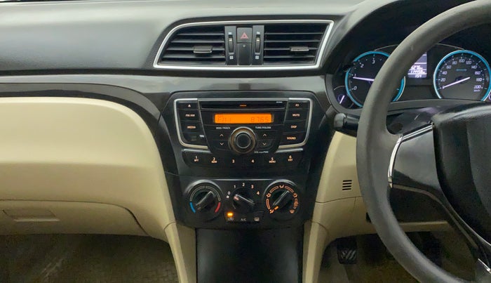 2015 Maruti Ciaz VDI SHVS, Diesel, Manual, 1,14,701 km, Air Conditioner