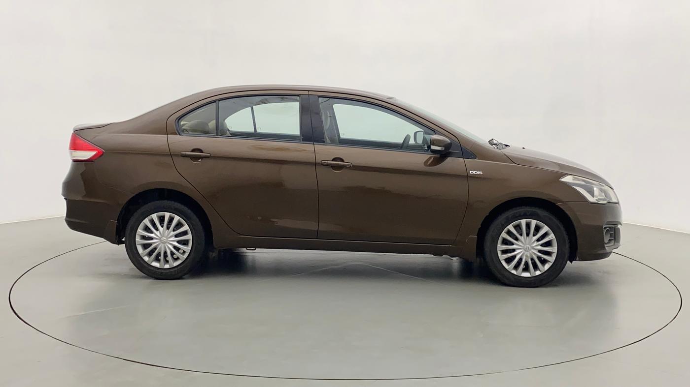 2015 Maruti Ciaz VDI SHVS, Diesel, Manual, 1,14,701 km, Right Side