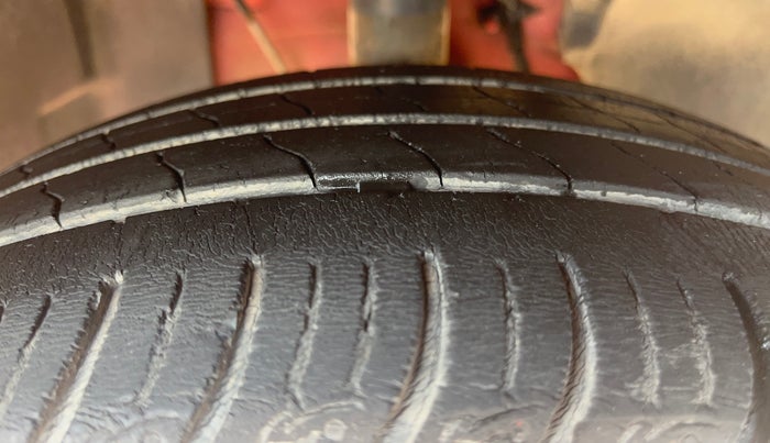 2021 Tata ALTROZ XZ PETROL, Petrol, Manual, 50,067 km, Right Front Tyre Tread