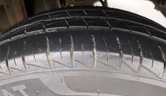 2021 Maruti Alto VXI PLUS, Petrol, Manual, 27,070 km, Left Rear Tyre Tread