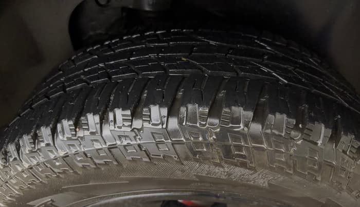 2021 Tata Harrier XTA 2.0L KRYOTEC PLUS, Diesel, Automatic, 66,954 km, Left Rear Tyre Tread