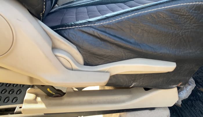 2018 Maruti Dzire VXI AMT, Petrol, Automatic, 43,742 km, Driver Side Adjustment Panel