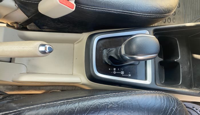 2018 Maruti Dzire VXI AMT, Petrol, Automatic, 43,742 km, Gear Lever