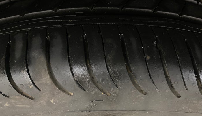 2025 KIA SYROS HTX Plus (O) 1.0 Turbo 7DCT, Petrol, Automatic, 9,684 km, Right Rear Tyre Tread