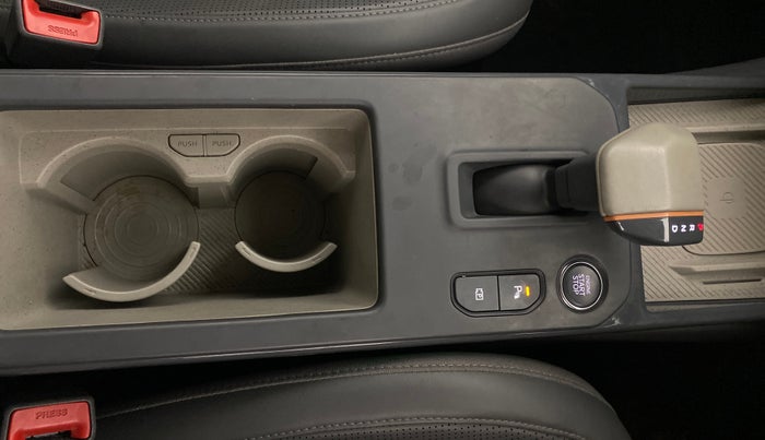 2025 KIA SYROS HTX Plus (O) 1.0 Turbo 7DCT, Petrol, Automatic, 9,684 km, Gear Lever