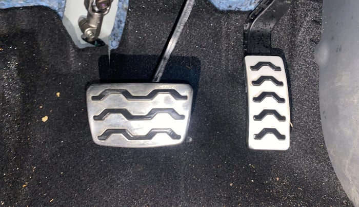 2025 KIA SYROS HTX Plus (O) 1.0 Turbo 7DCT, Petrol, Automatic, 9,684 km, Pedals