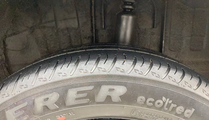 2022 Nissan MAGNITE XV MT, Petrol, Manual, 40,792 km, Left Rear Tyre Tread