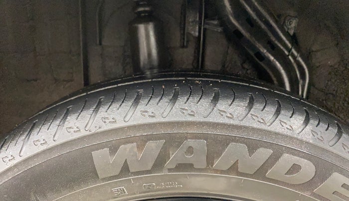 2022 Nissan MAGNITE XV MT, Petrol, Manual, 40,792 km, Right Rear Tyre Tread