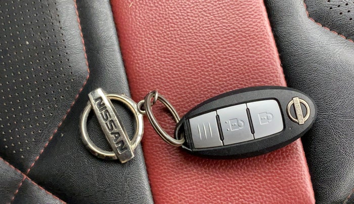 2022 Nissan MAGNITE XV MT, Petrol, Manual, 40,792 km, Key Close Up