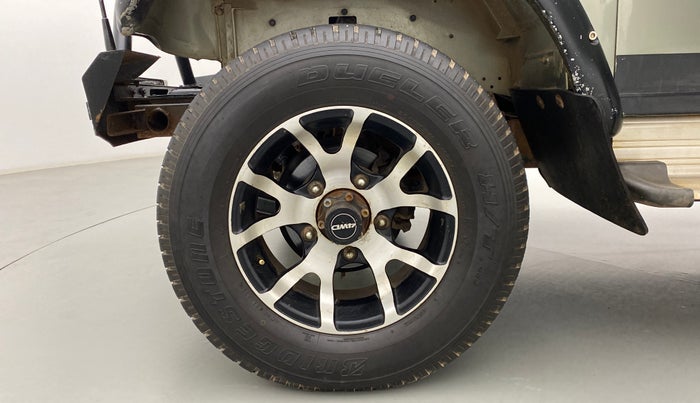 2013 Mahindra Thar CRDE 4X4 BS IV, Diesel, Manual, 71,542 km, Left Front Wheel