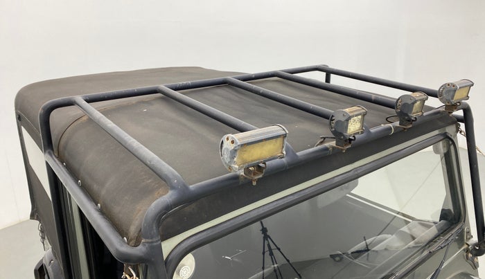 2013 Mahindra Thar CRDE 4X4 BS IV, Diesel, Manual, 71,542 km, Roof