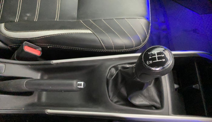 2018 Maruti Baleno ZETA PETROL 1.2, Petrol, Manual, 71,690 km, Gear Lever