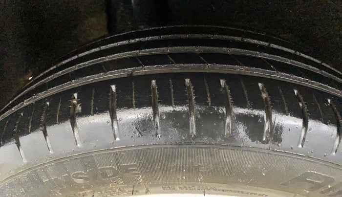 2018 Maruti Baleno ZETA PETROL 1.2, Petrol, Manual, 71,690 km, Right Rear Tyre Tread