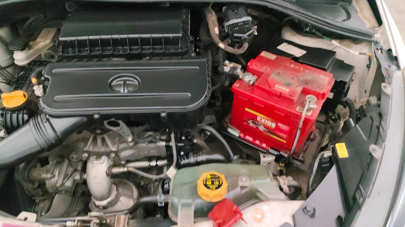 2022 Tata Tiago XZ PLUS CNG, CNG, Manual, 47,512 km, Engine View - Left