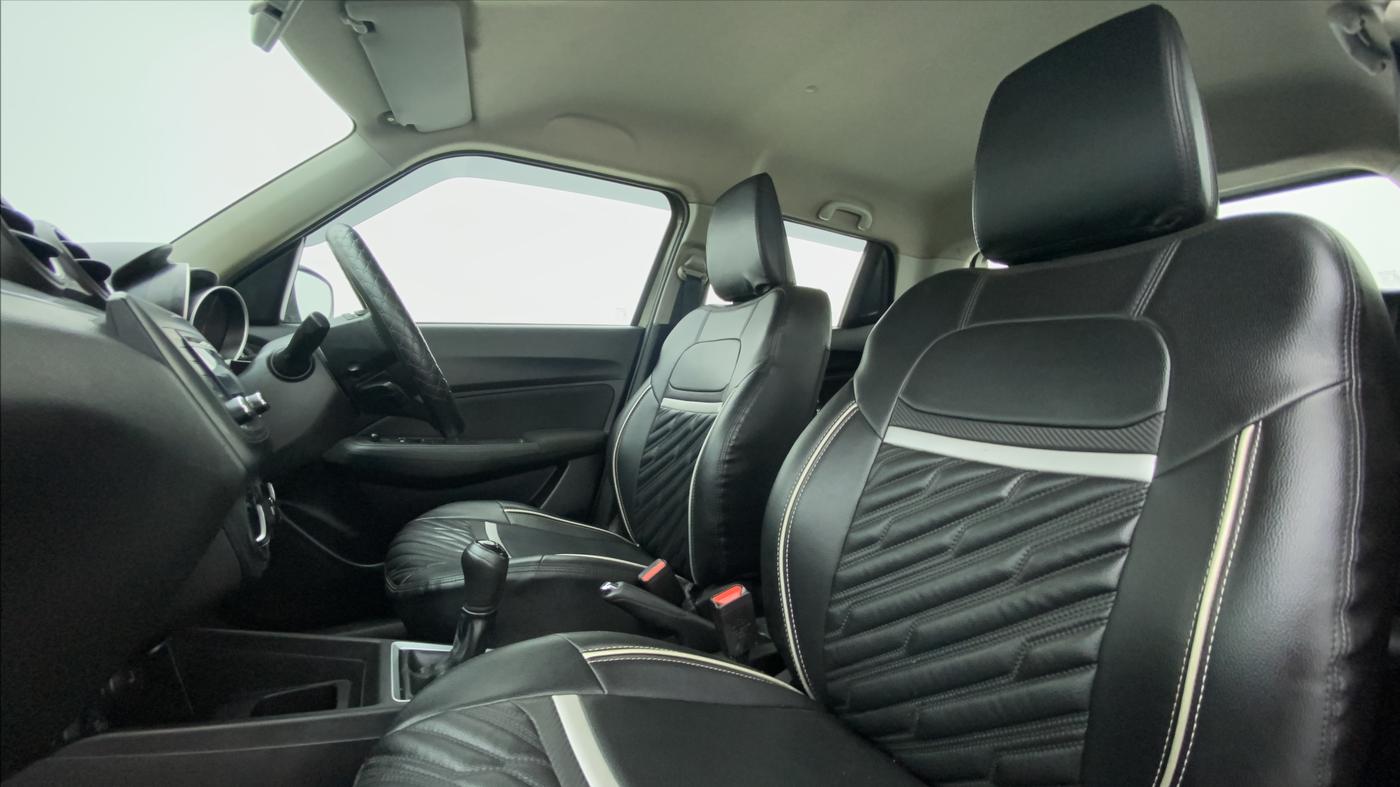 2019 Maruti Swift VXI D, Petrol, Manual, 17,038 km, Right Side Front Door Cabin