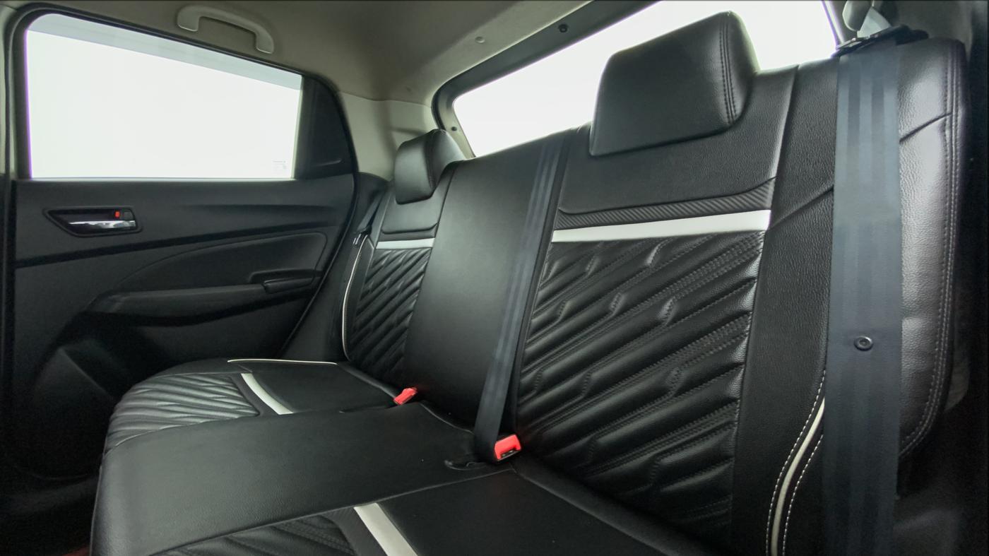 2019 Maruti Swift VXI D, Petrol, Manual, 17,038 km, Right Side Rear Door Cabin