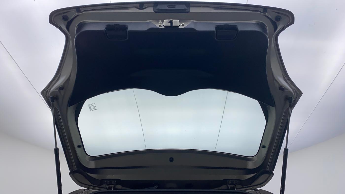 2019 Maruti Swift VXI D, Petrol, Manual, 17,038 km, Boot Door Open