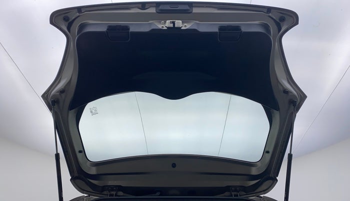 2019 Maruti Swift VXI D, Petrol, Manual, 17,038 km, Boot Door Open