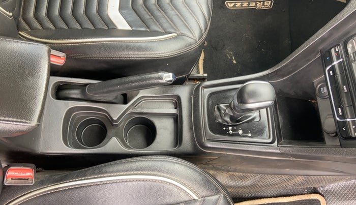 2018 Maruti Vitara Brezza ZDI PLUS AMT, Diesel, Automatic, 1,37,417 km, Gear Lever