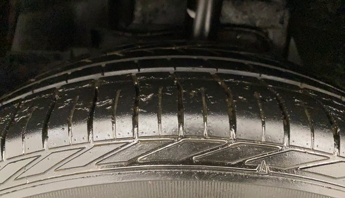 2022 Tata NEXON XZ PLUS PETROL, Petrol, Manual, 25,505 km, Left Front Tyre Tread