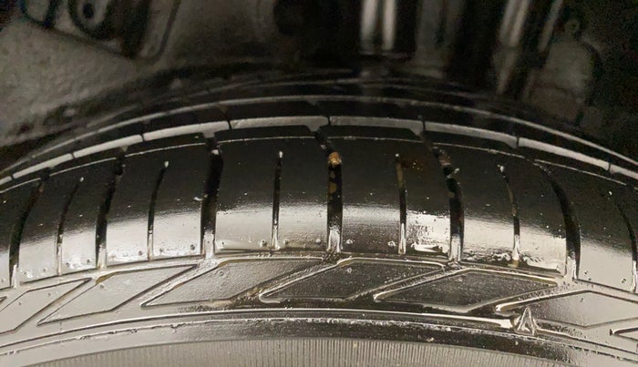 2022 Tata NEXON XZ PLUS PETROL, Petrol, Manual, 25,505 km, Left Rear Tyre Tread