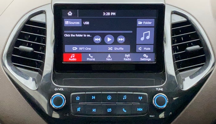 2018 Ford FREESTYLE TITANIUM 1.2 PETROL, Petrol, Manual, 1,12,098 km, Infotainment System