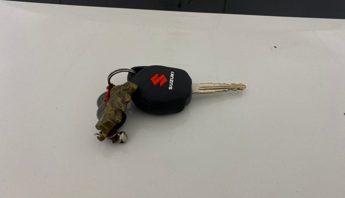 2012 Maruti Swift Dzire VDI, Diesel, Manual, 16,107 km, Key Close Up