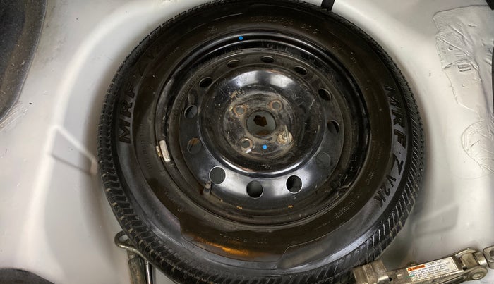 2012 Maruti Swift Dzire VDI, Diesel, Manual, 16,107 km, Spare Tyre