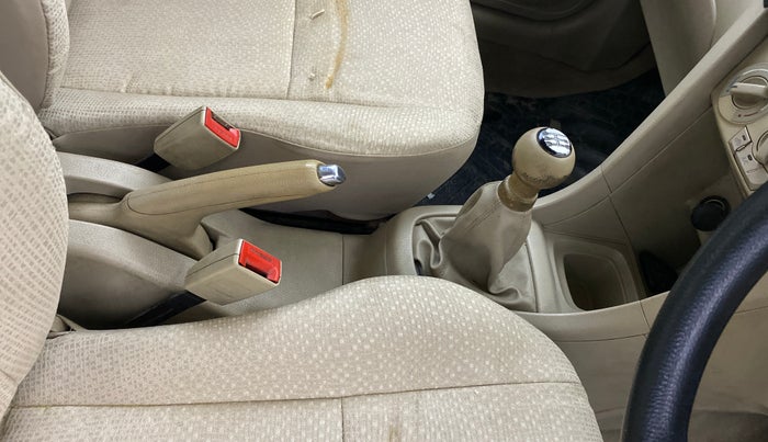 2012 Maruti Swift Dzire VDI, Diesel, Manual, 16,107 km, Gear Lever