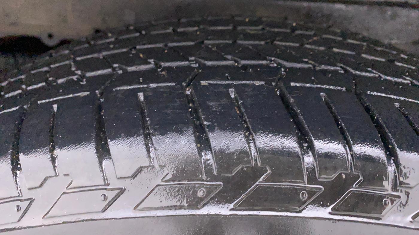 2021 Mahindra Scorpio S11, Diesel, Manual, 44,219 km, Right Rear Tyre Tread