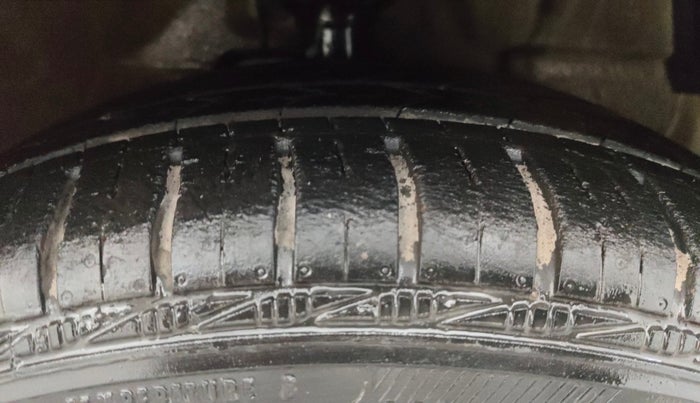 2020 Maruti Celerio X ZXI AMT, Petrol, Automatic, 17,849 km, Right Front Tyre Tread