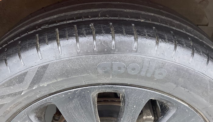 2015 Maruti Baleno ALPHA DDIS 190, Diesel, Manual, 62,603 km, Right Front Tyre Tread