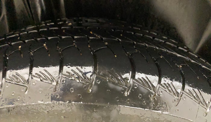 2022 Toyota URBAN CRUISER HYRYDER G HYBRID, Hybrid, Automatic, 49,186 km, Right Rear Tyre Tread