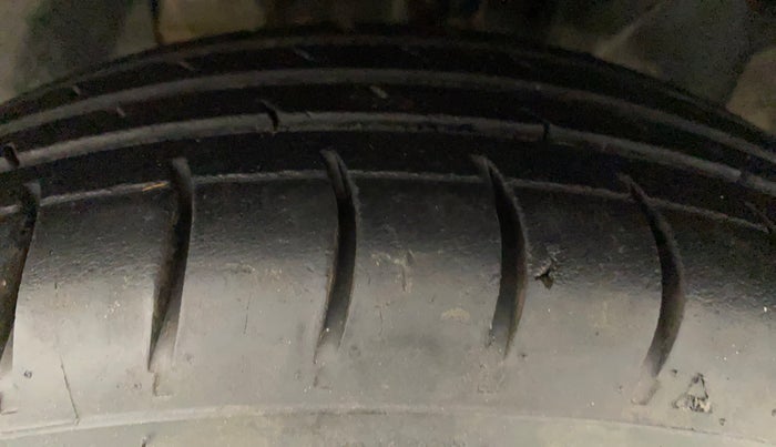 2018 Datsun Redi Go 1.0 T(O) AT, Petrol, Automatic, 66,951 km, Left Front Tyre Tread