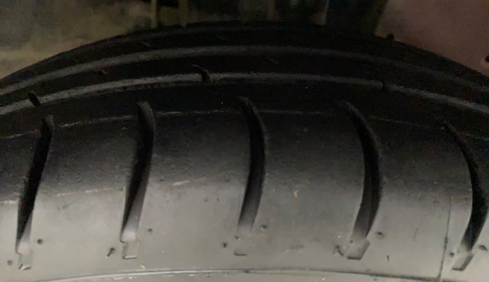 2018 Datsun Redi Go 1.0 T(O) AT, Petrol, Automatic, 66,951 km, Right Front Tyre Tread