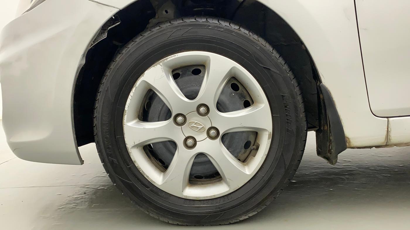 2012 Hyundai Verna FLUIDIC 1.6 VTVT EX, Petrol, Manual, 45,507 km, Left Front Wheel