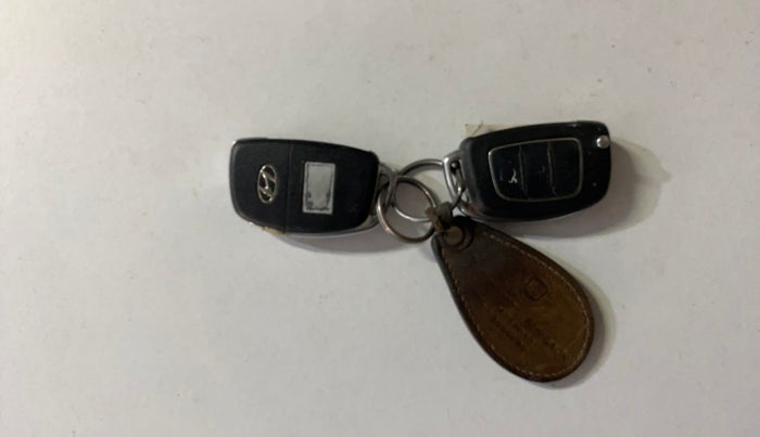 2014 Hyundai Xcent S 1.2, Petrol, Manual, 81,508 km, Key Close Up