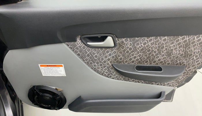 2018 Maruti Alto 800 LXI CNG, CNG, Manual, 69,913 km, Driver Side Door Panels Control