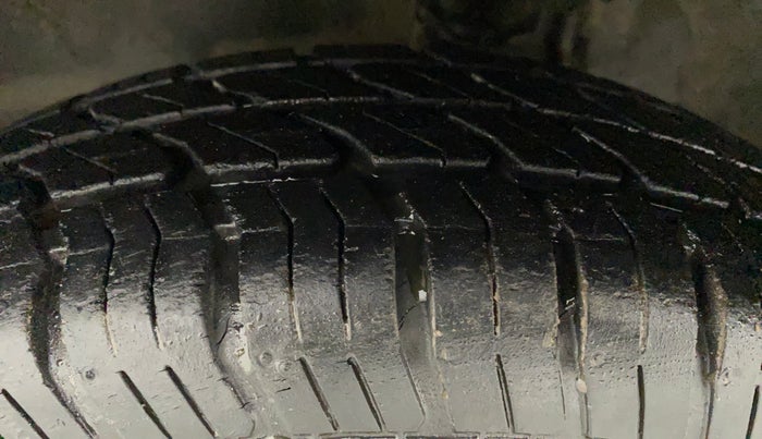 2018 Maruti Alto 800 LXI CNG, CNG, Manual, 69,913 km, Left Front Tyre Tread