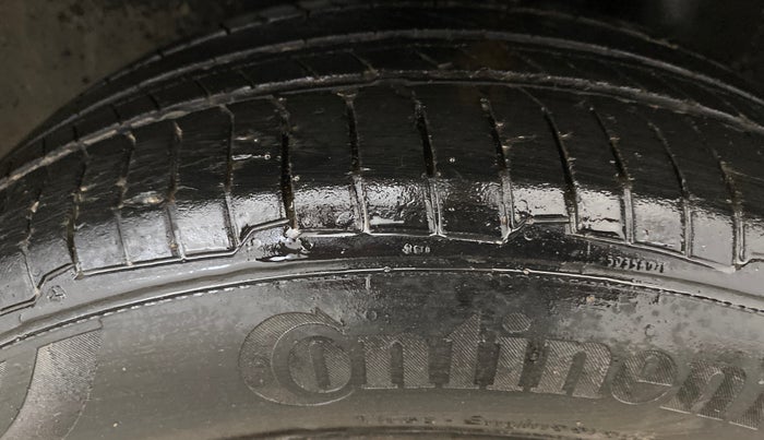 2012 Volkswagen Polo COMFORTLINE 1.2L PETROL, Petrol, Manual, 96,881 km, Left Rear Tyre Tread