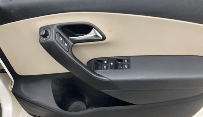 2012 Volkswagen Polo COMFORTLINE 1.2L PETROL, Petrol, Manual, 96,881 km, Driver Side Door Panels Control