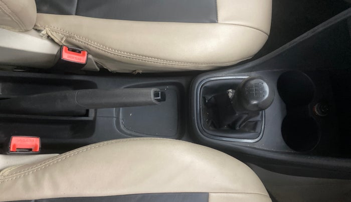 2012 Volkswagen Polo COMFORTLINE 1.2L PETROL, Petrol, Manual, 96,881 km, Gear Lever