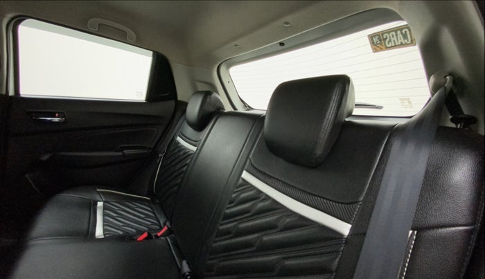 2018 Maruti Swift ZXI PLUS, Petrol, Manual, 44,956 km, Right Side Rear Door Cabin