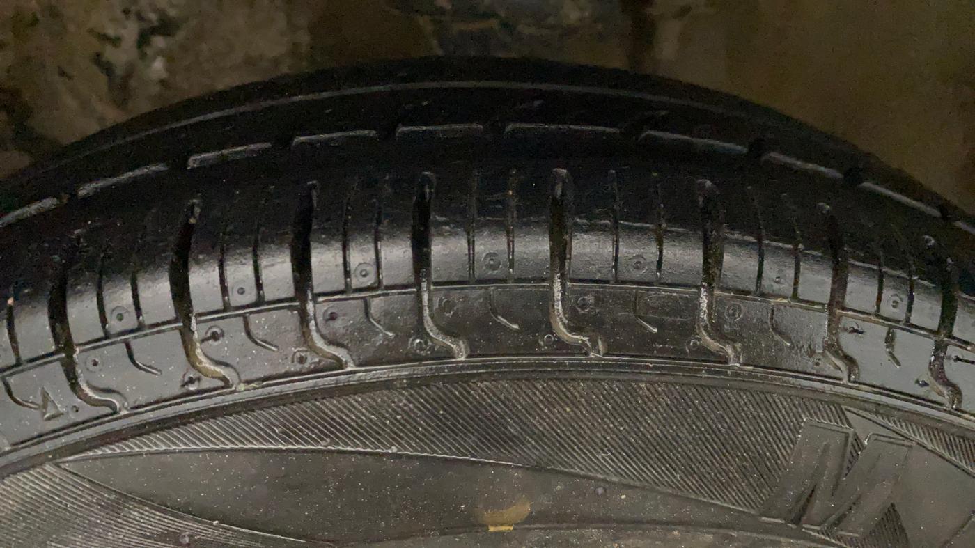 2019 Maruti Alto 800 VXI, Petrol, Manual, 78,945 km, Left Front Tyre Tread
