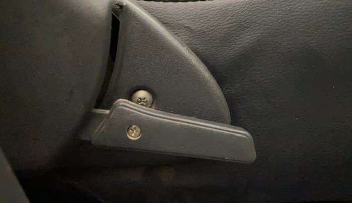 2019 Maruti Alto 800 VXI, Petrol, Manual, 78,945 km, Driver Side Adjustment Panel